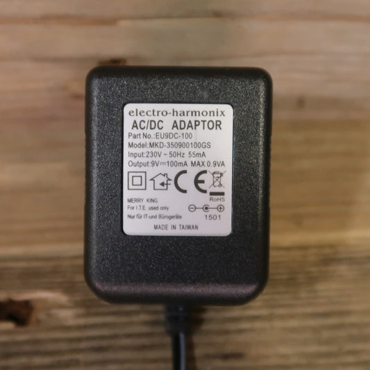 Electro-Harmonix 9-Volt-Gleichstromnetzteil mit 2,1-mm-Buchse (Spitze positiv)