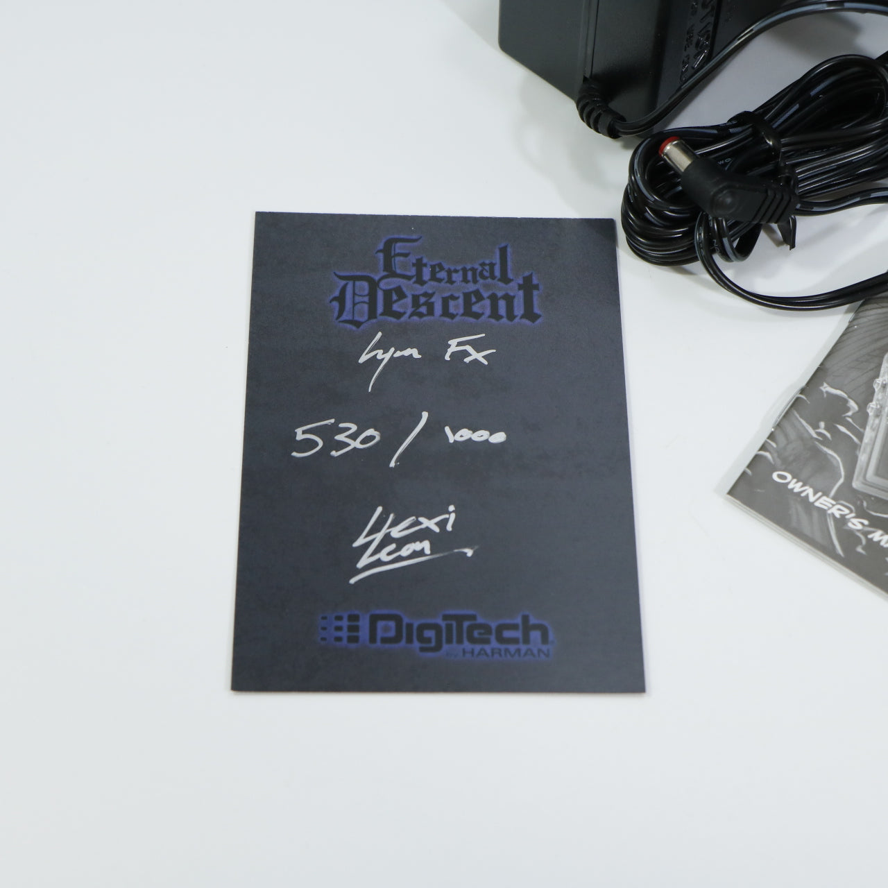 Digitech Lyra Eternal Descent (s/n 530 of 1000, Very Rare, Mint in Box with Adapter)