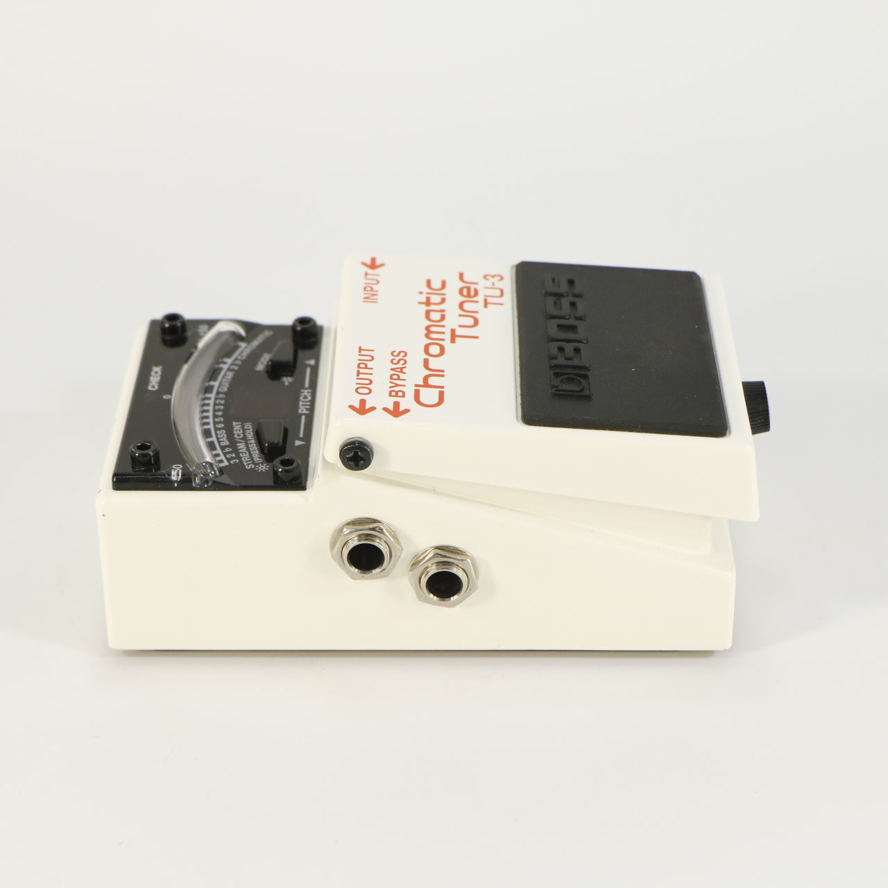 Boss TU-3 Chromatic Tuner (s/n Y7I7236, Made in Taiwan)