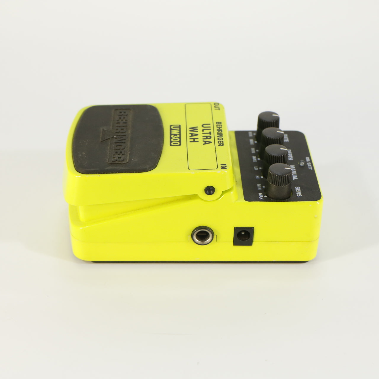 Behringer UW300 Ultra Wah