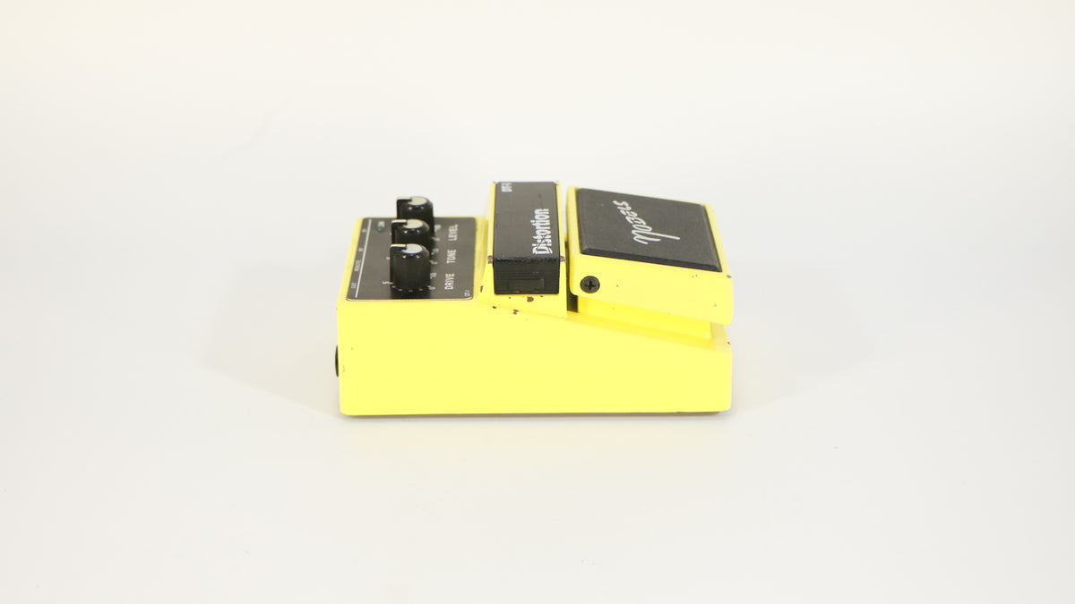 Distorsion Nobels DT-1 (jaune, fabriquée en Corée)