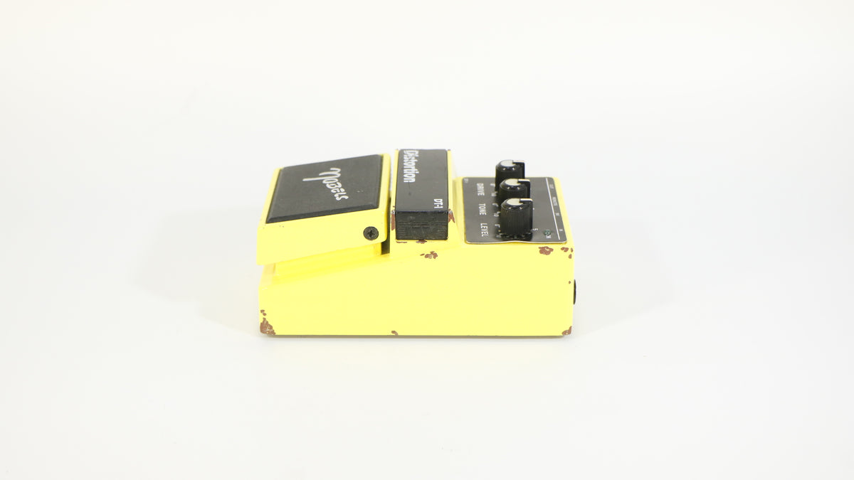 Distorsion Nobels DT-1 (jaune, fabriquée en Corée)
