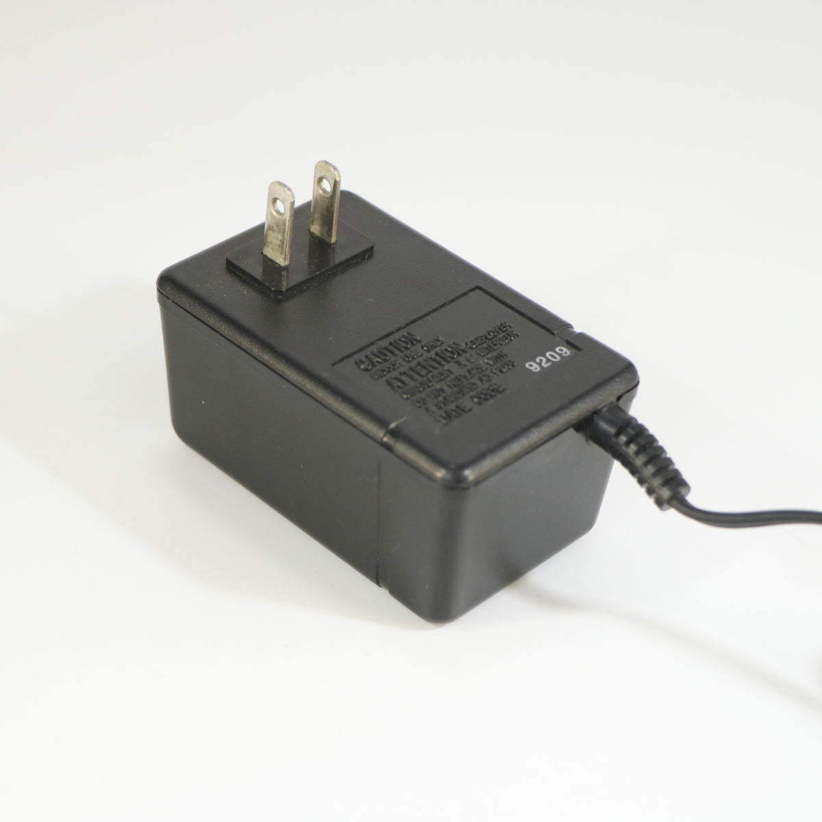 Alimentation Boss BRA-100 12 V CA (fiche américaine, fabriquée au Japon)