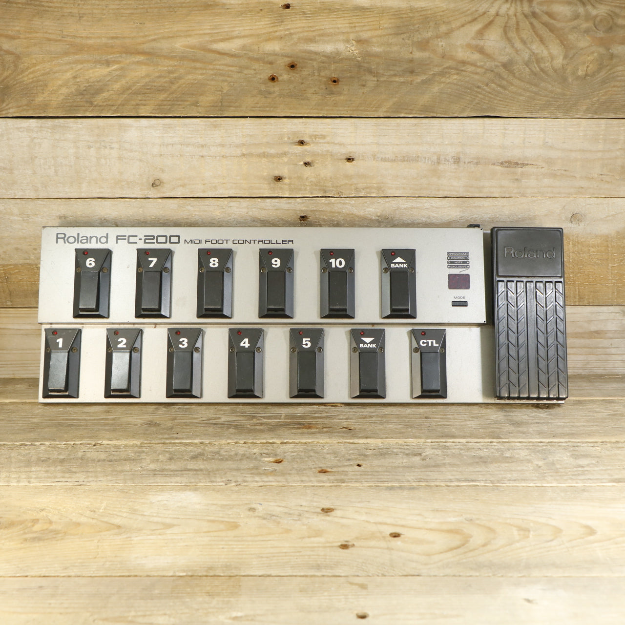 Roland FC-200 MIDI Foot Controller (s/n ZH52961, Made in Japan)