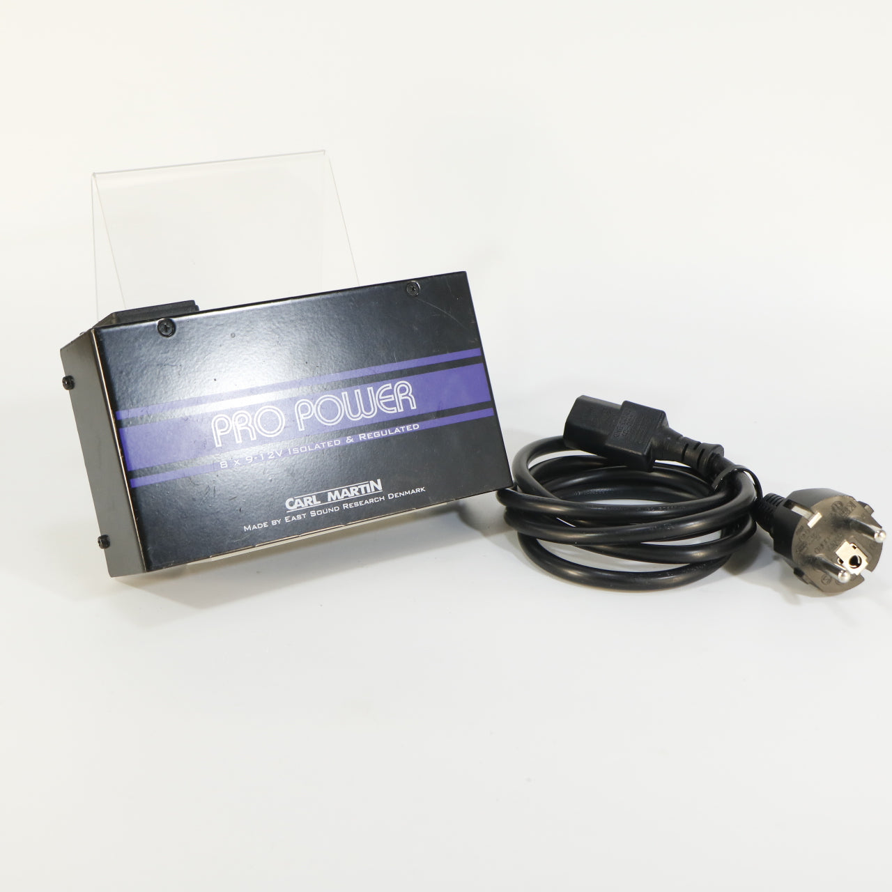 Carl Martin Pro Power Isoliertes Netzteil (8 x 9 oder 12 Volt)