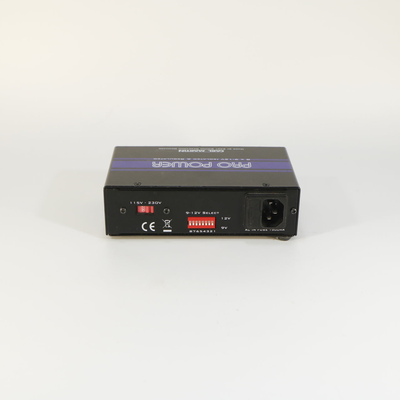Carl Martin Pro Power Isoliertes Netzteil (8 x 9 oder 12 Volt)