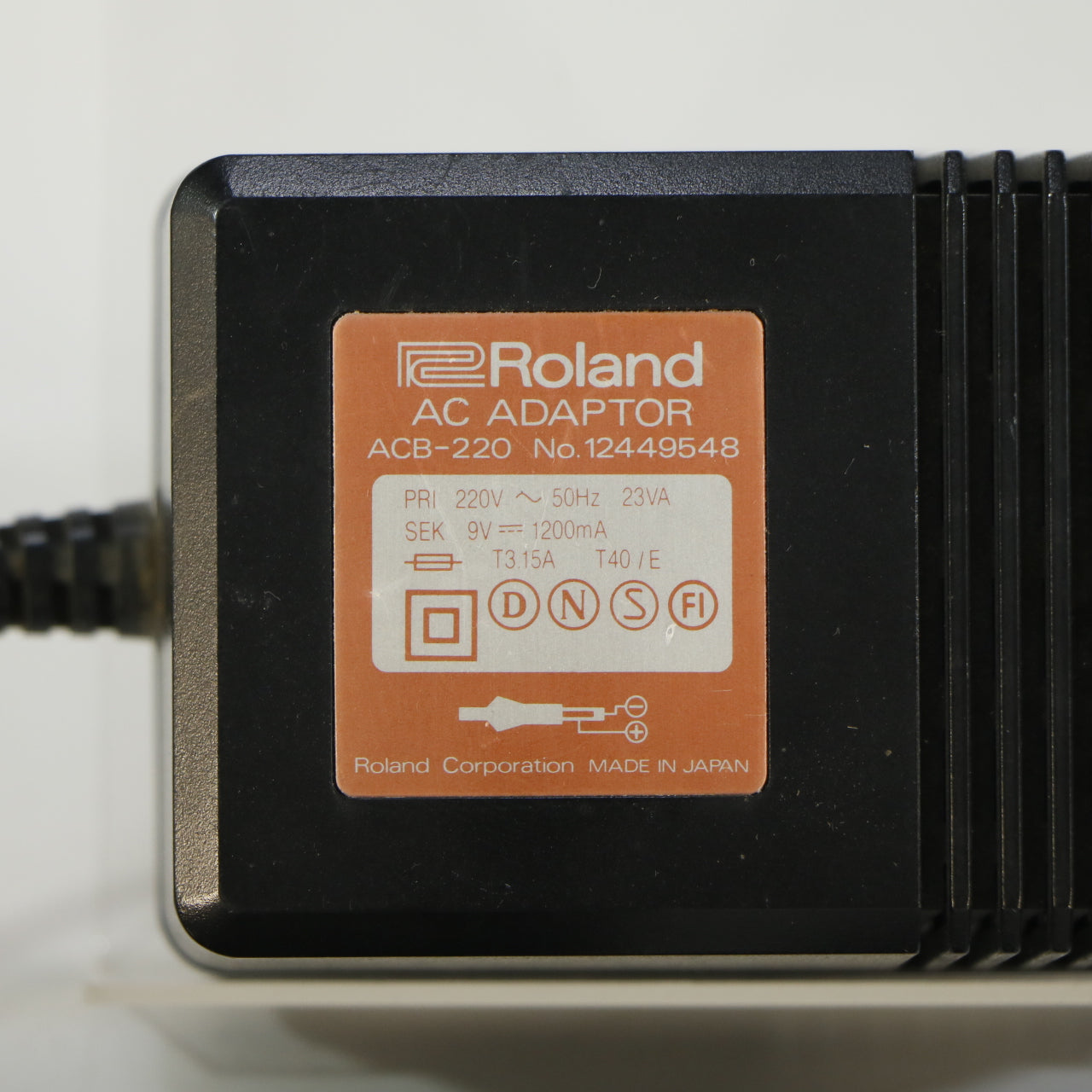 Roland ACB-220 9VDC 1200mA Power Supply (Vintage, Rare, Made in Japan)