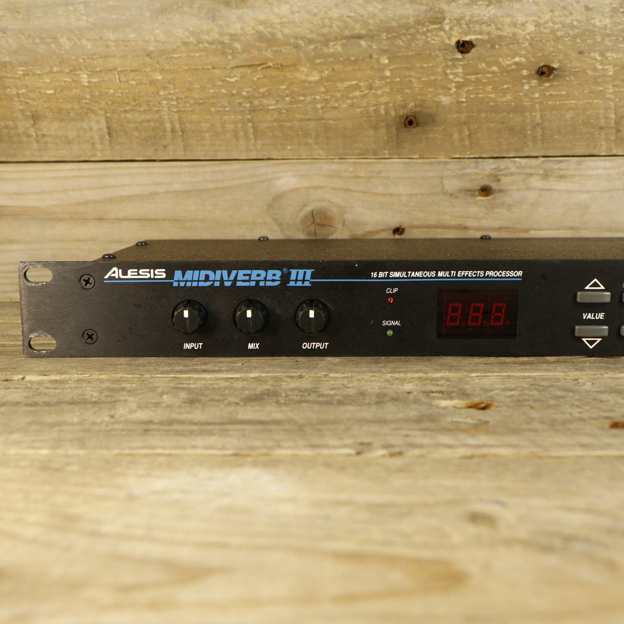 Alesis Midiverb III 16-Bit Simultaneous Multi Effects Processor