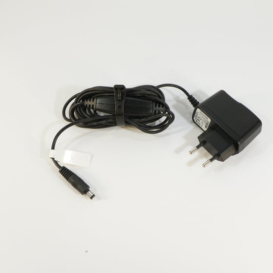 Boss PSA-230S 9 volt 500mA adapter