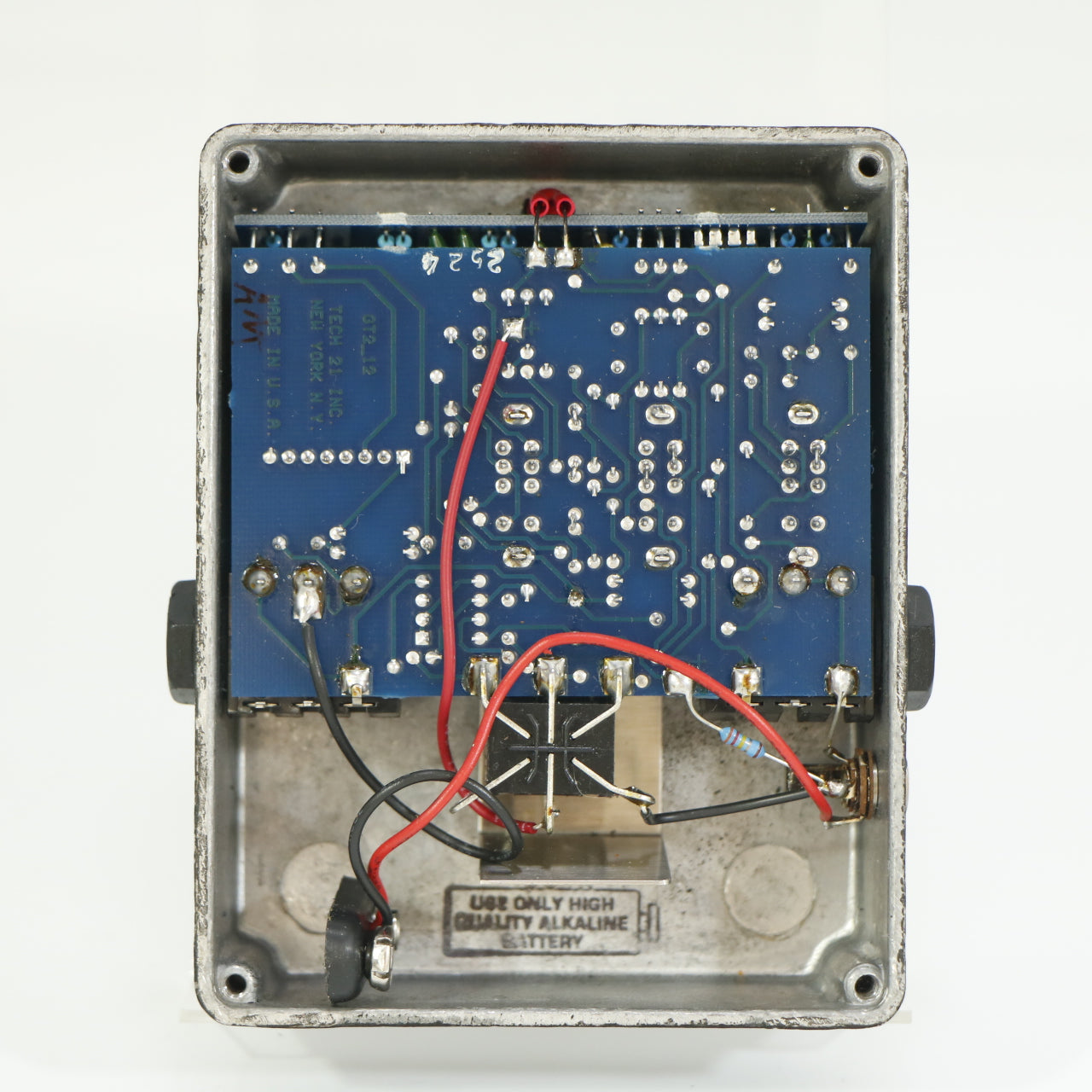 Tech 21 SansAmp GT-2 (s/n 34362, Vintage V1, Made in USA)