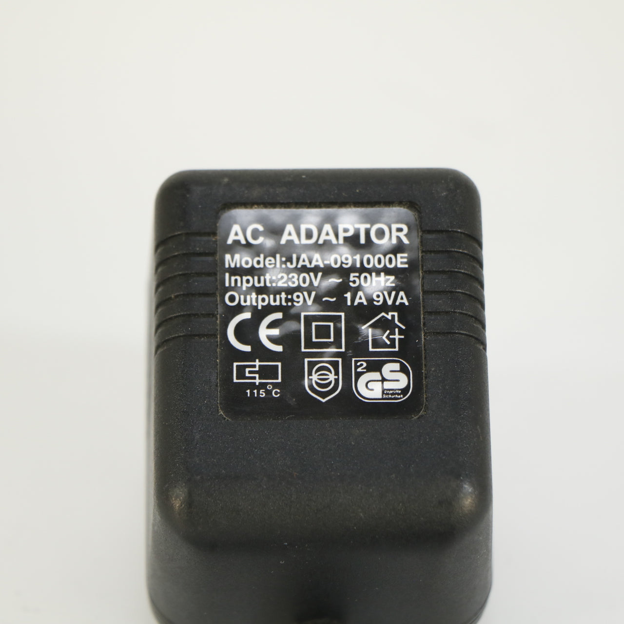 Line 6 DL4 Delay Modeler (Incl. Box and Adapter)