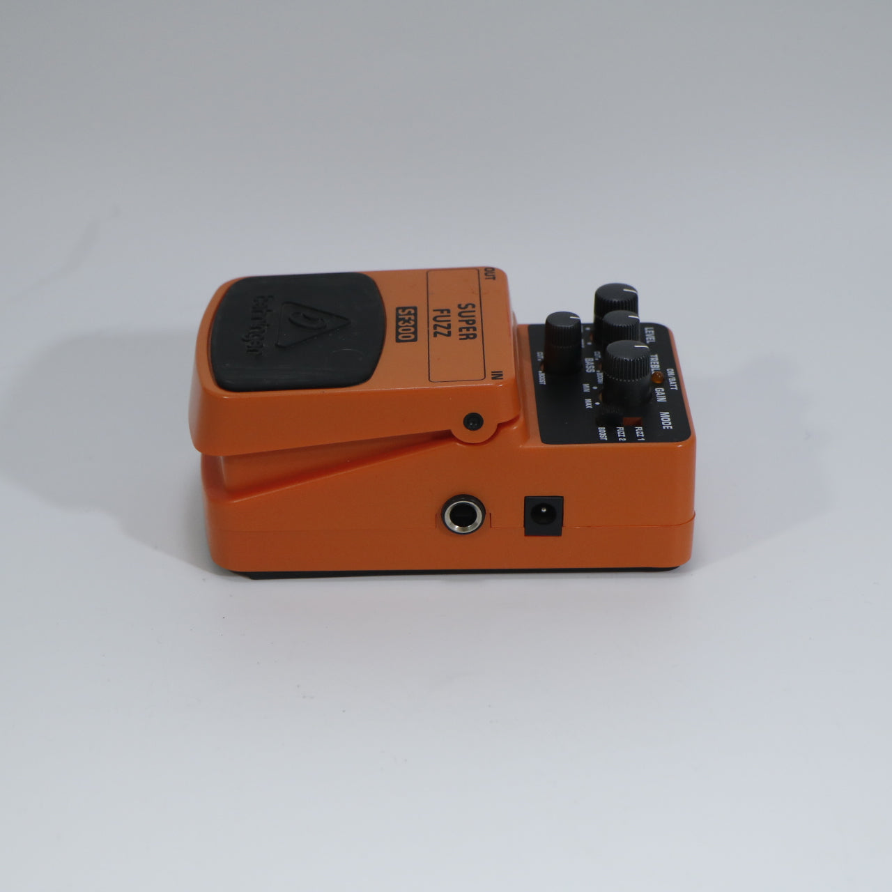 Behringer SF300 Super Fuzz