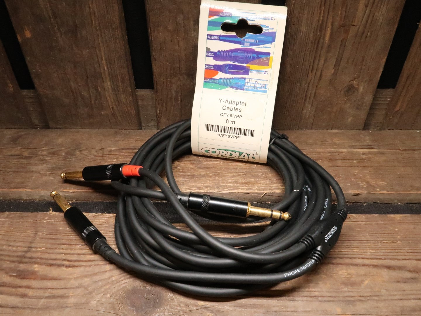 Cordial 2x mono 1x stereo jack cable (6 meter)