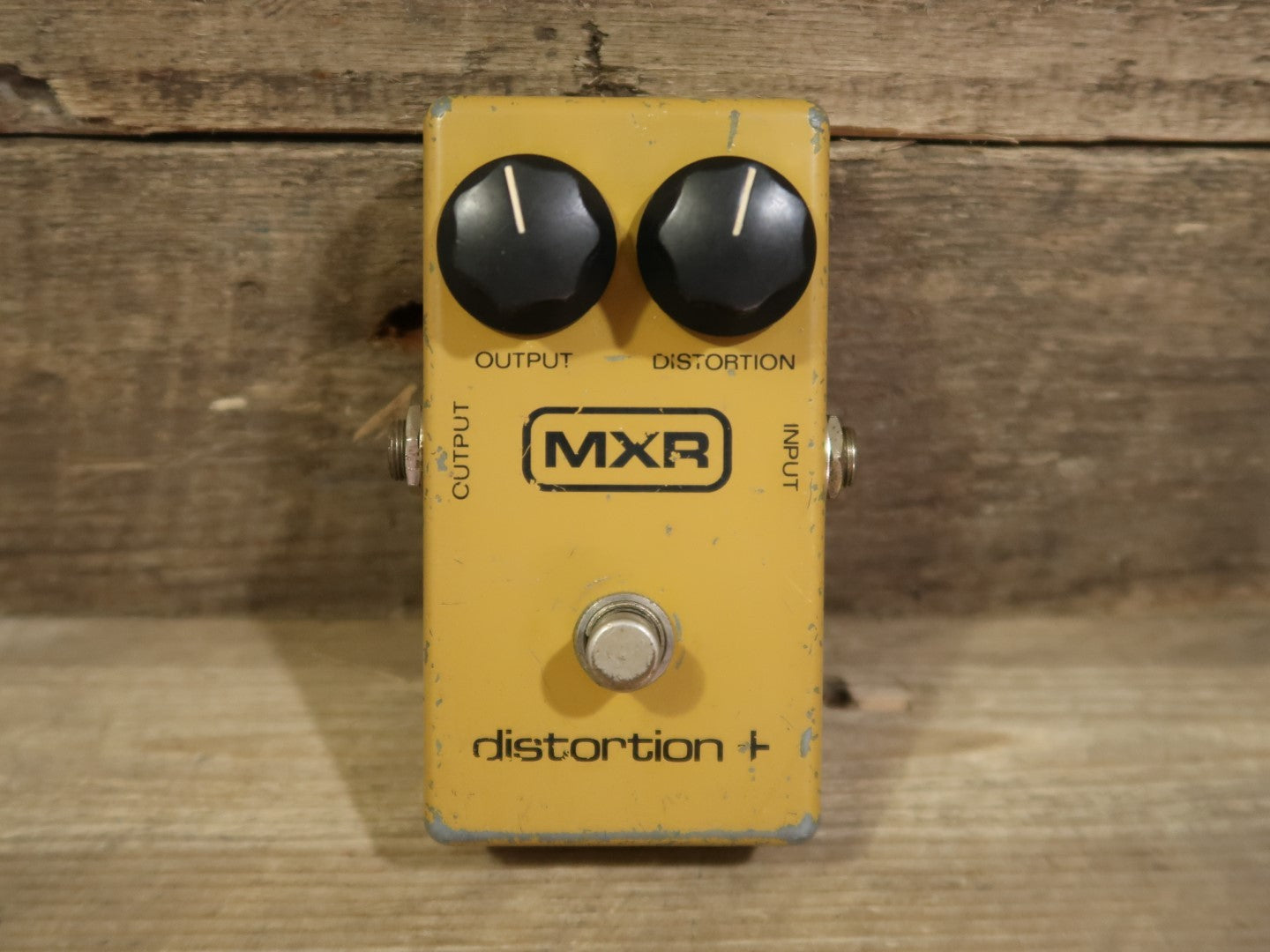 MXR Distortion+ (1978, s/n 4-039377, vintage) inclusief doosje