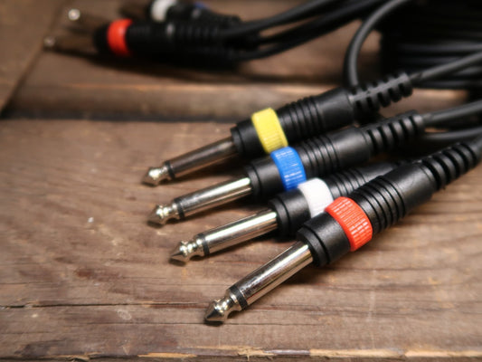 The sssnake - 4 mono jack cables in one